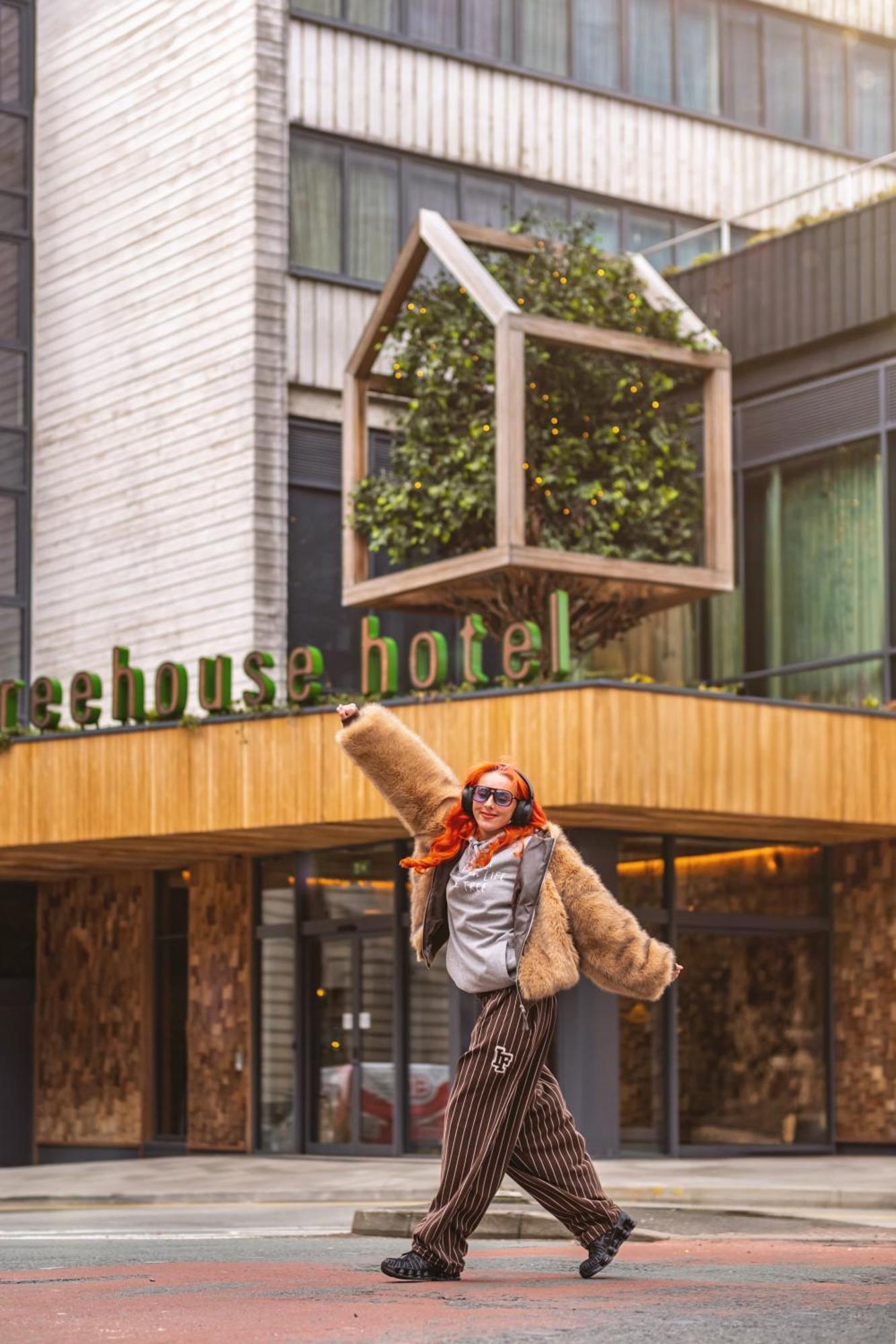 Treehouse Hotel Манчестър Екстериор снимка